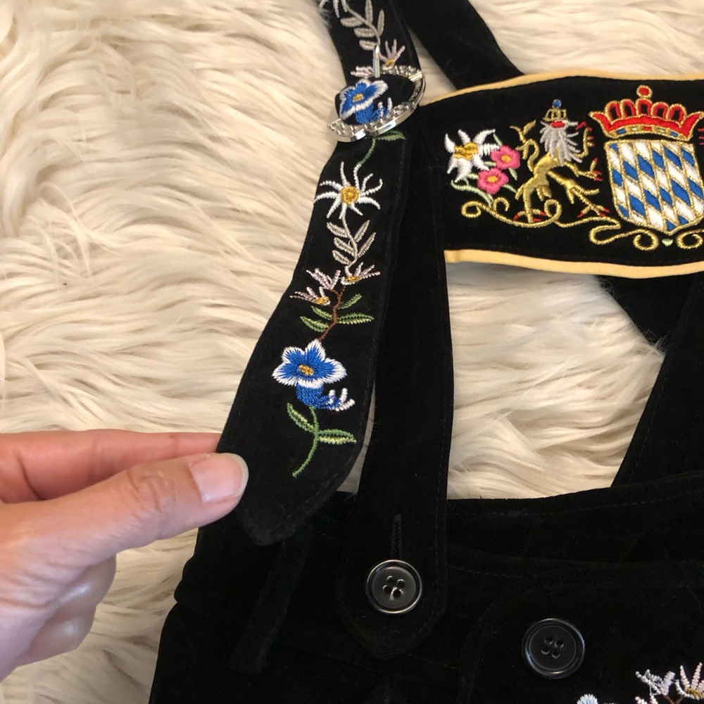 German Bavarian Lederhosen Oktoberfest Halloween Costume Black Velvet Romper M - Picture 5 of 13